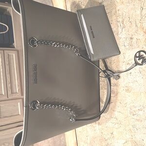 Michael Kors 2-piece set